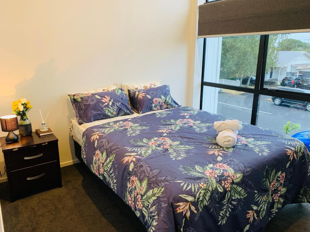 Auckland Homestay Near Airport-Room With En-Suite, Free Parking Papakura Exterior foto